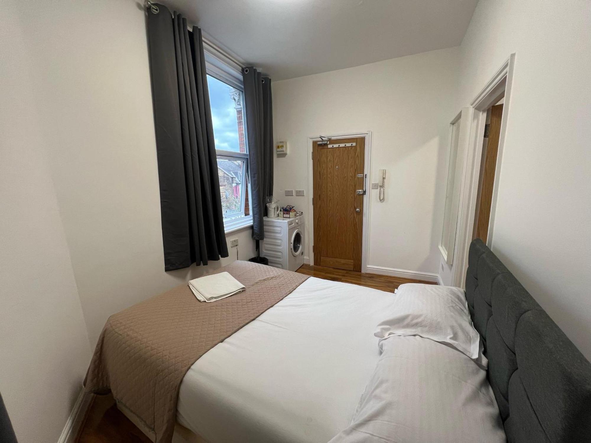 World Hotel London Ngoại thất bức ảnh