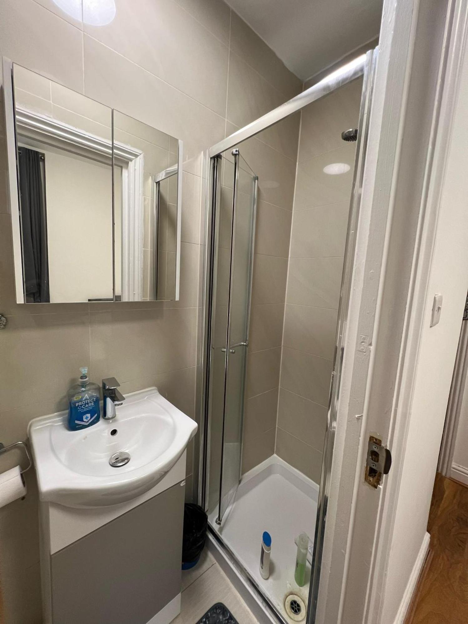 World Hotel London Ngoại thất bức ảnh